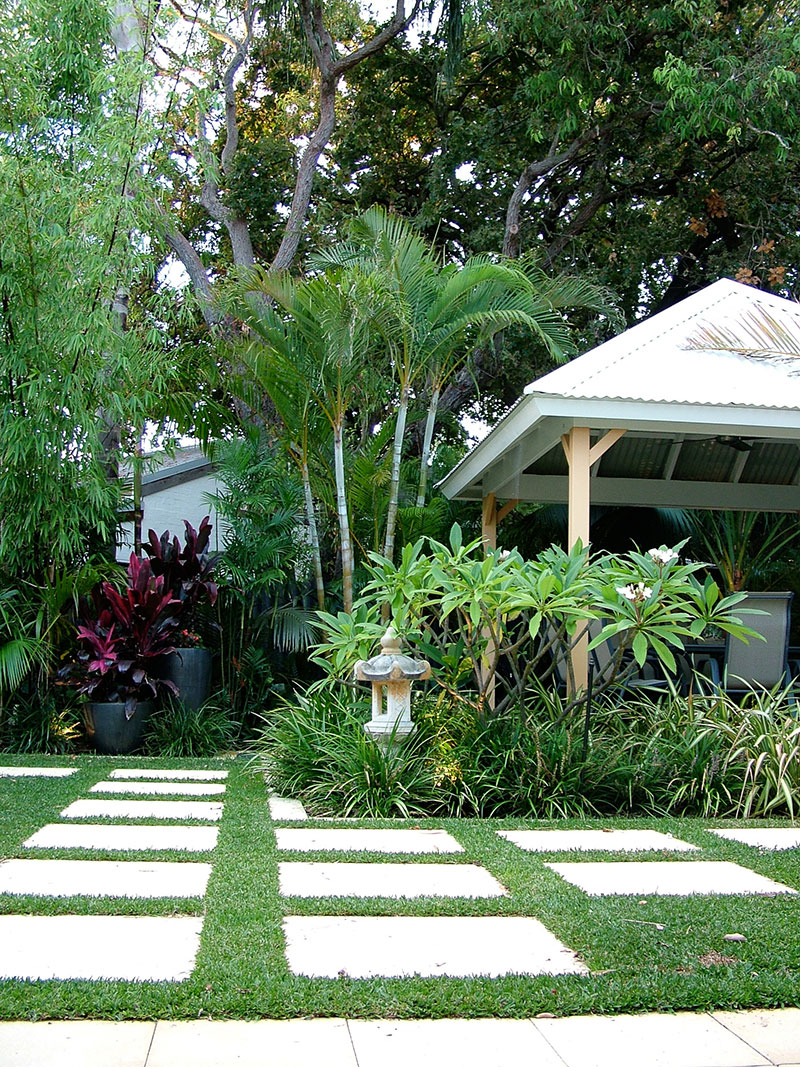 Nedlands Tropical Garden Design with pavilion and frangipani