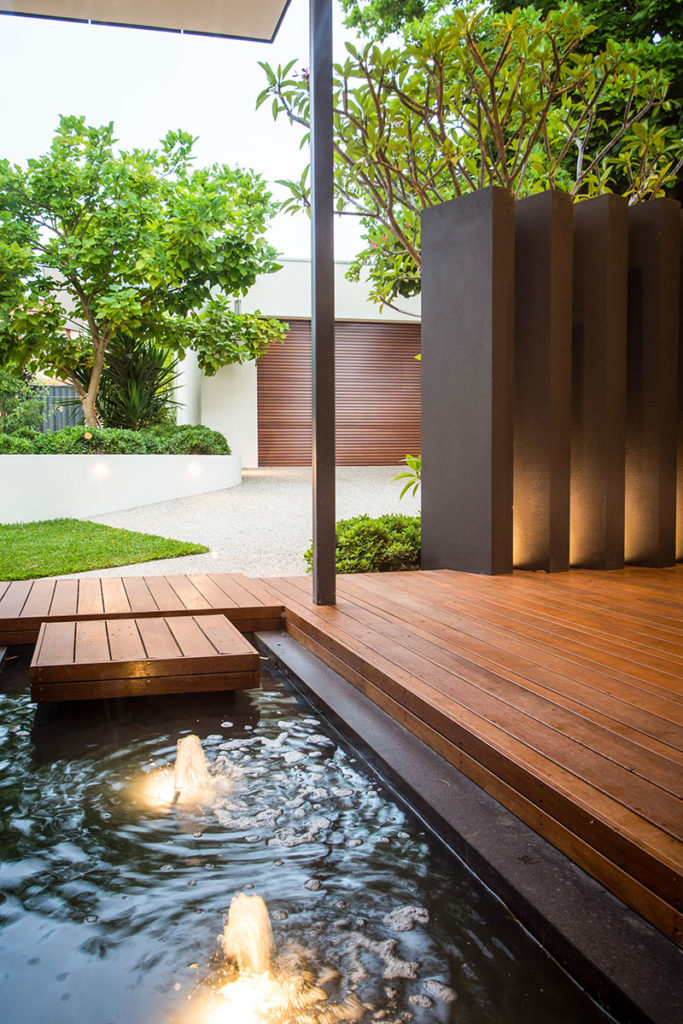 Luxury water feature design in Fremantle with light feature